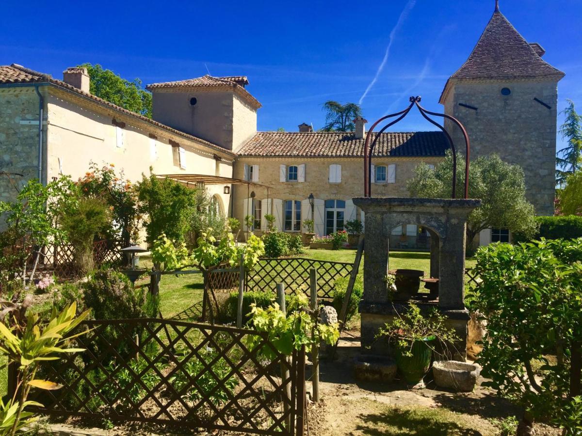 Las Caneres Castelnau-d'Arbieu Exterior photo